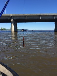 Fardier tombé du pont le matin même