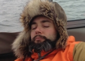 Ca dord dans le bateau pour récupéré du sommeil...